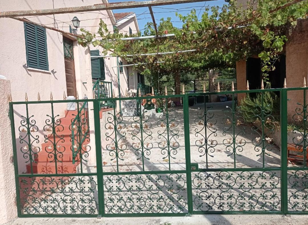 مبيت وإفطار Celavisa La Maison Du Bonheur المظهر الخارجي الصورة